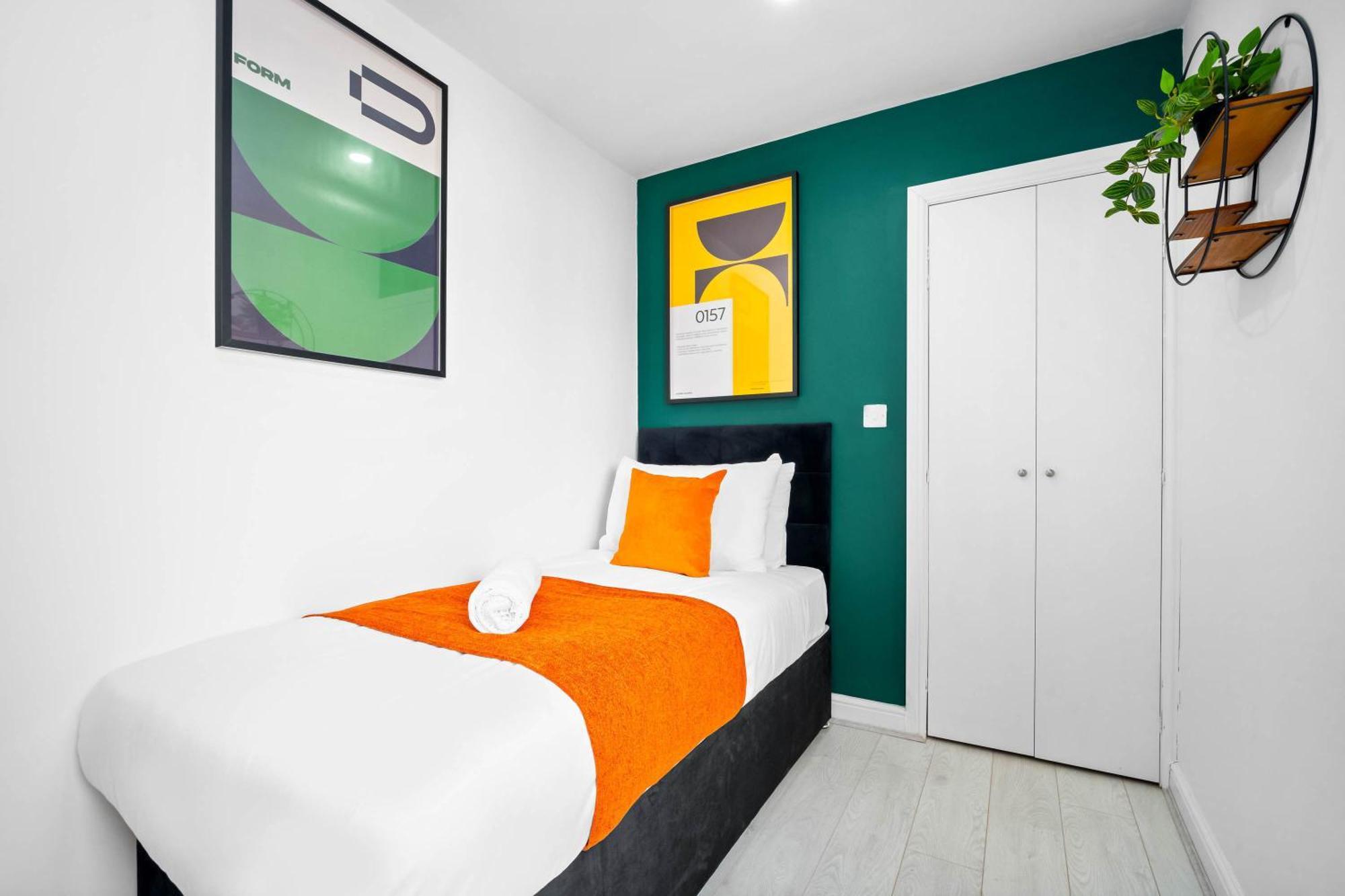 Luxury 3 Bedroom Apartment - Terrace - Near City Centre - Wifi - Smart Tv 1Mr Birmingham Buitenkant foto